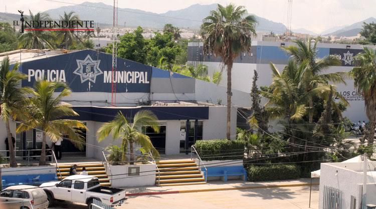 OTRA VEZ!… Roban en oficina del director operativo de la policía municipal de Los Cabos