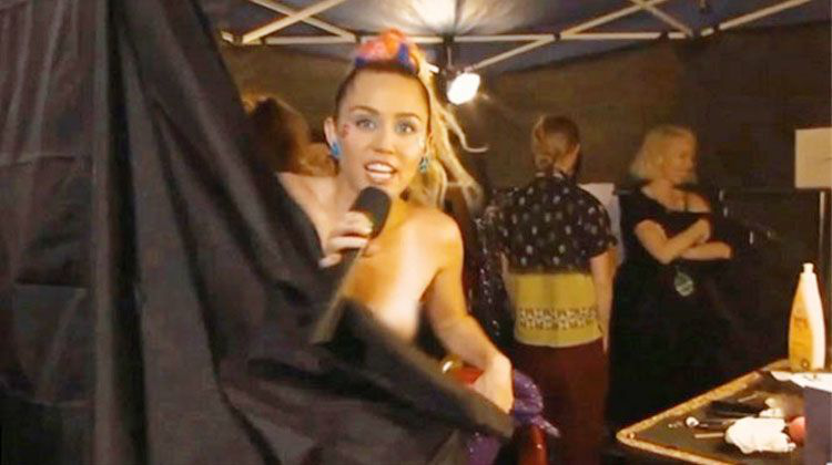 MTV censurará el seno de Miley Cyrus MTV censurará el seno de Miley Cyrus