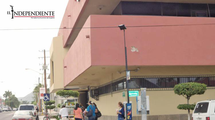 No puede iniciar clases la primaria Francisco Cota Moreno por fallas de energía eléctrica