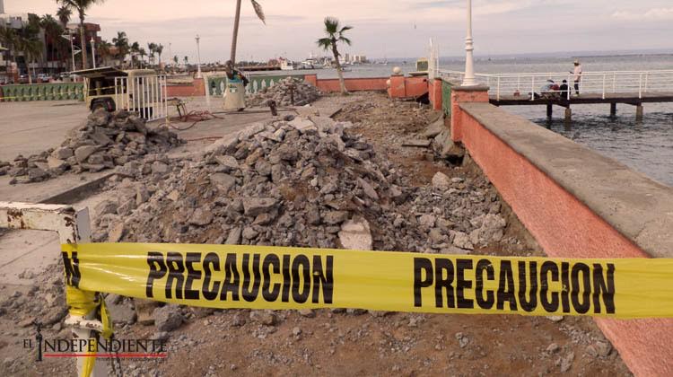 ¡Mintió la ZOFEMAT! Los trabajos de remodelación del muelle la reina están parados