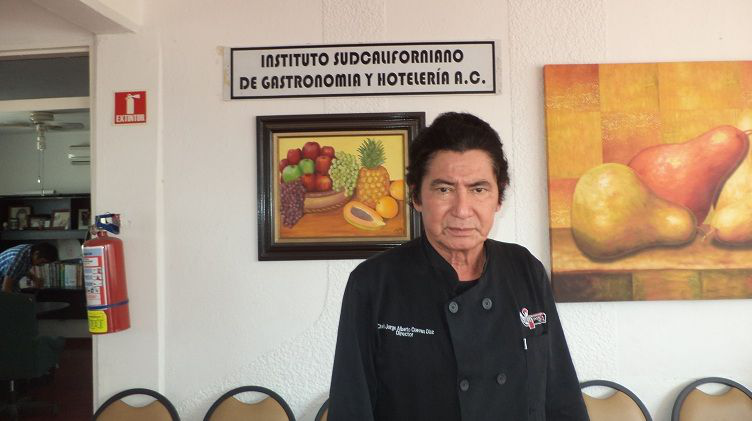 La gastronomía la mejor opción para abrir su propia fuente de trabajo: ISGH