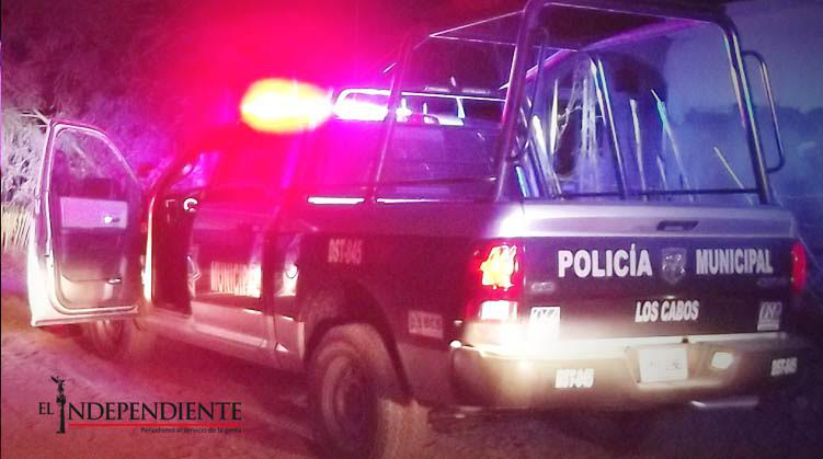 Otro taxista fue víctima de un asalto; el delincuente le puso un cuchillo en el cuello