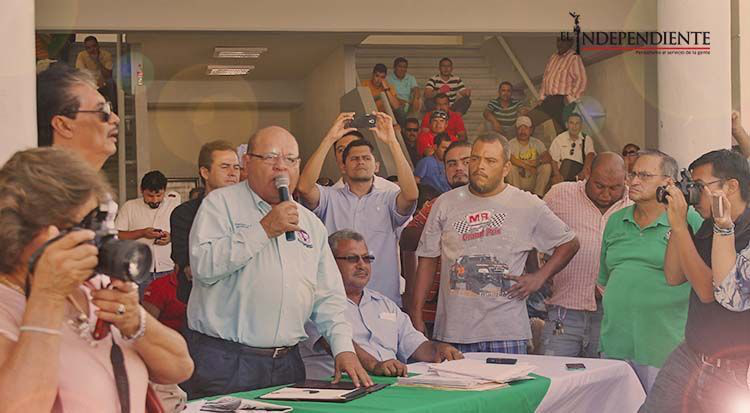 Seguirá el paro laboral hasta que Armando Martínez sea alcalde de La Paz