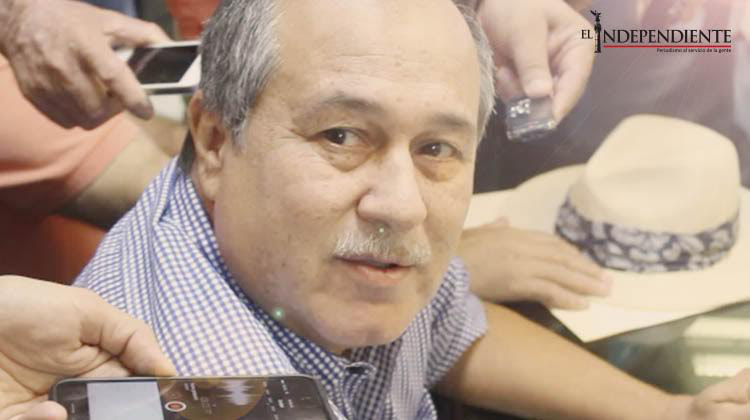 Asegura Monroy que falsificaron su firma para beneficiar a la minera