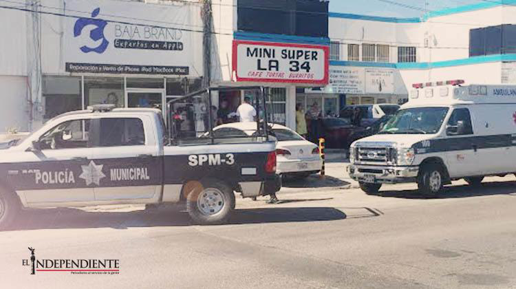 A punta de pistola asaltaron negocio frente a la Clínica 34 A punta de pistola asaltaron negocio frente a la Clínica 34