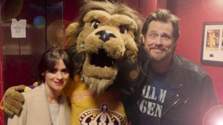 Novia de Jim Carrey se suicida con medicamentos del actor