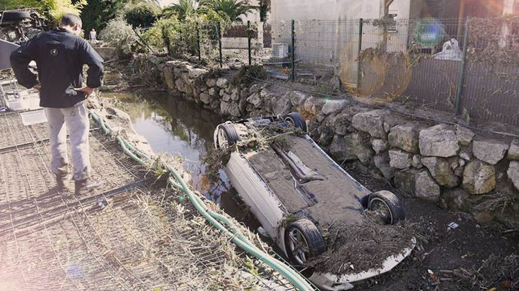 Tromba en Francia deja al menos 16 muertos Tromba en Francia deja al menos 16 muertos