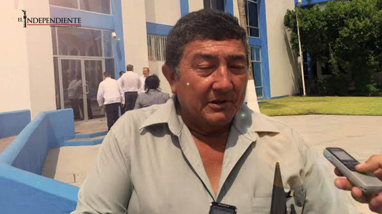 Niegan acceso a Carlos Vega a toma de protesta del procurador