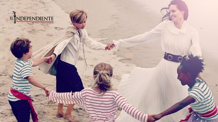 Jolie lleva a toda su familia a las páginas de 'Vogue' Jolie lleva a toda su familia a las páginas de 'Vogue'