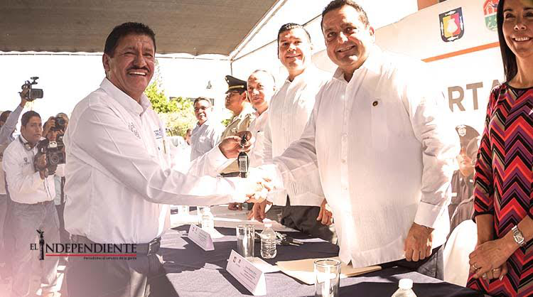 Trabaja el Municipio para hacer de La Paz un municipio seguro Trabaja el Municipio para hacer de La Paz un municipio seguro