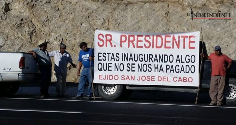 Se manifiestan ejidatarios la visita de EPN a Los Cabos