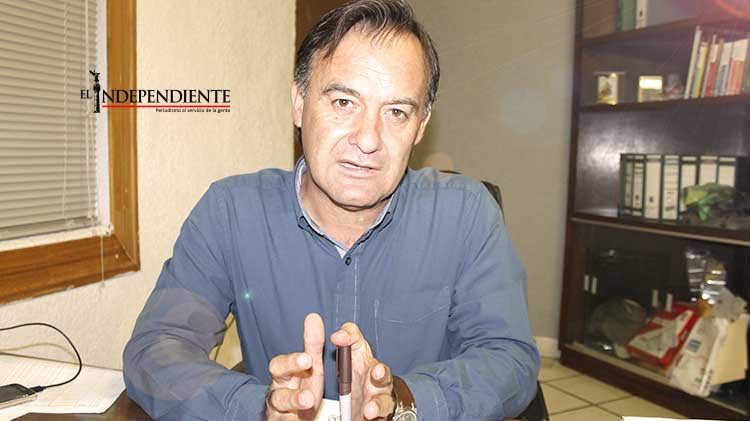 Ayuntamiento de La Paz podría pagar daños a los autos que caigan en baches Ayuntamiento de La Paz podría pagar daños a los autos que caigan en baches