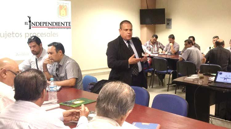 Capacitan a abogados en el Nuevo Sistema de Justicia Penal Capacitan a abogados en el Nuevo Sistema de Justicia Penal