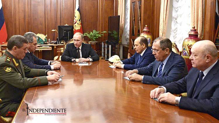 Confirma Rusia que bomba derribó avión en Egitpo; hay 2 detenidos Confirma Rusia que bomba derribó avión en Egitpo; hay 2 detenidos