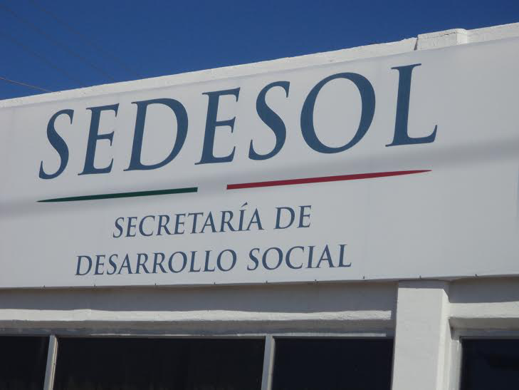 SEDESOL entrega apoyos del programa Seguro de Vida para Jefas De Familia SEDESOL entrega apoyos del programa Seguro de Vida para Jefas De Familia