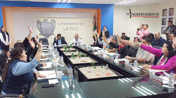 Reclaman regidores de La Paz mejores sueldos; 50 mil pesos es una miseria, afirman Reclaman regidores de La Paz mejores sueldos; 50 mil pesos es una miseria, afirman
