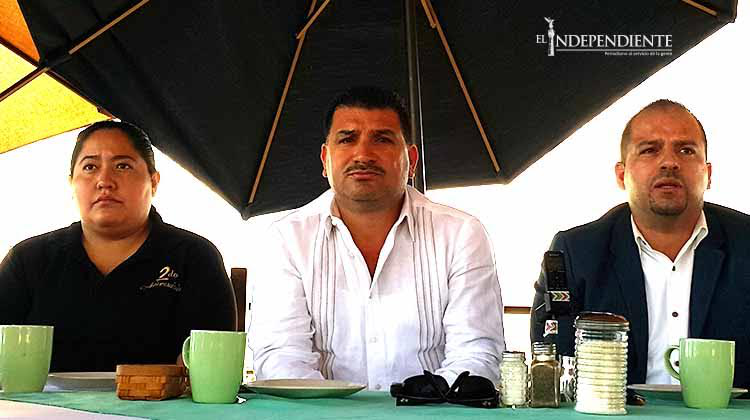 Propietarios del bar La Divina niegan que los actos violentos del domingo se dieran al interior como informó la PGJE Propietarios del bar La Divina niegan que los actos violentos del domingo se dieran al interior como informó la PGJE