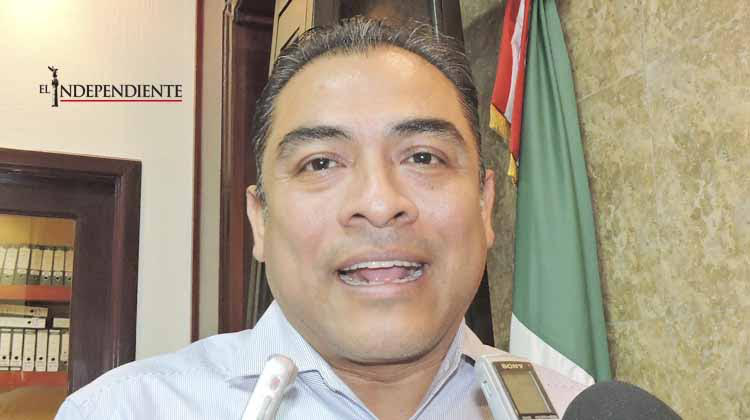 Alcalde trabaja para atender a las 12 mil familias asentadas irregularmente