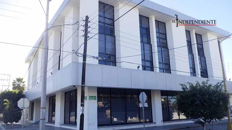 Personas con discapacidad denuncian falta de rampas adecuadas en oficinas públicas