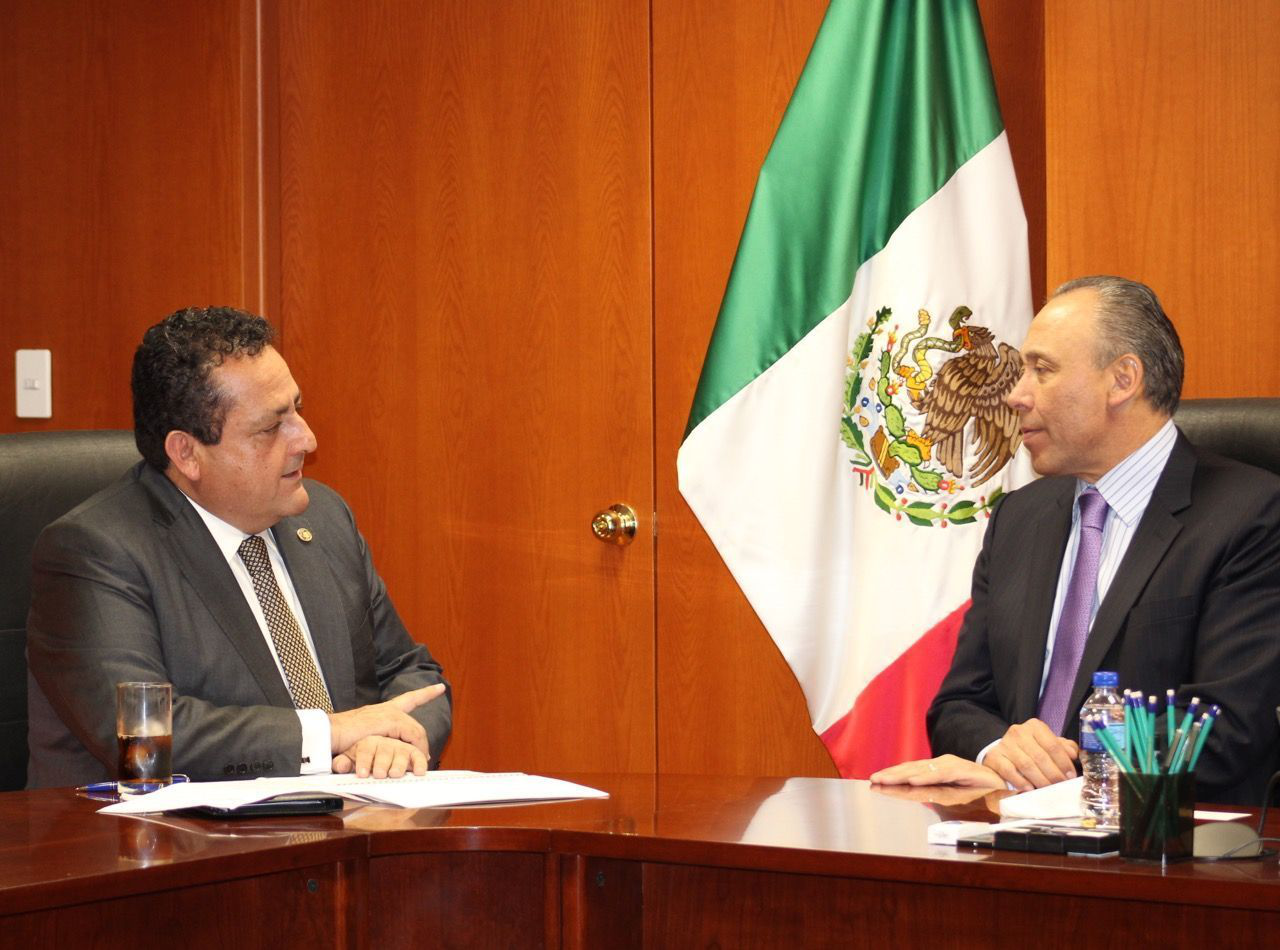 Gestiona el Gobernador la ampliación de servicios del ISSSTE en el estado