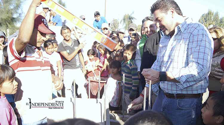 Se compromete SEDESOL a construir 120 dormitorios para jornaleros agrícolas en BCS