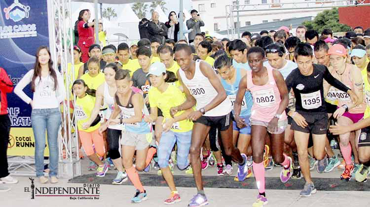 Mil 800 atletas de todo el mundo participaron en el Medio Maratón Los Cabos 2016
