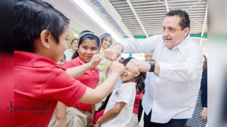 Obras y acciones para el desarrollo social de Los Cabos: Carlos Mendoza