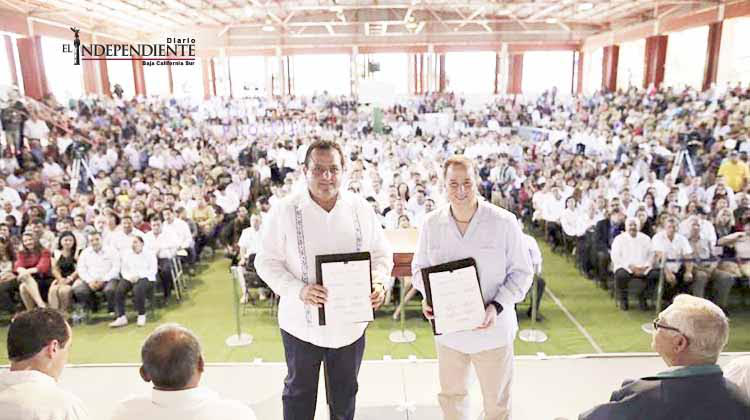 Firman convenio el Gobernador Mendoza y el Secretario de SEDESOL, Por un Baja California Sur Sin Pobreza Firman convenio el Gobernador Mendoza y el Secretario de SEDESOL, Por un Baja California Sur Sin Pobreza