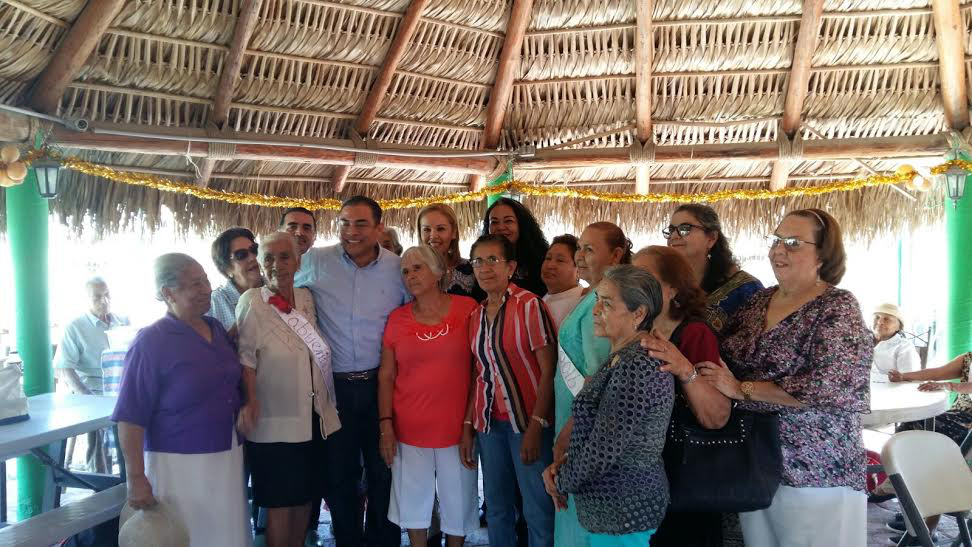 Visita alcalde Club de Abuelos San Miguel