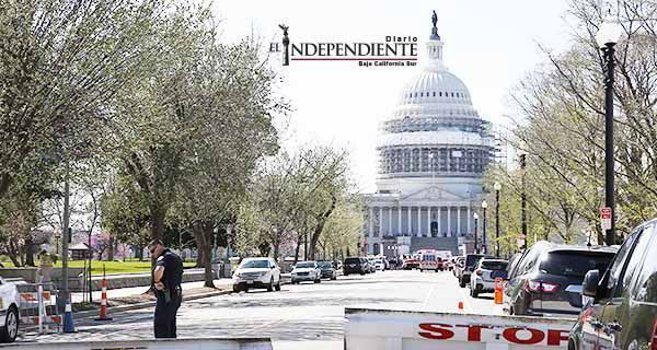 Tiroteo en el Capitolio de EU deja un policía herido; cae el agreso Tiroteo en el Capitolio de EU deja un policía herido; cae el agreso