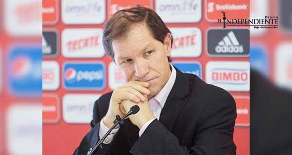 Chivas inconforme con horario de partido contra Pumas Chivas inconforme con horario de partido contra Pumas