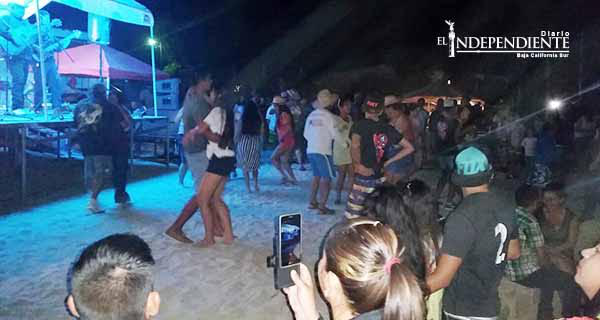 Logra Delegación de Santiago reunir 51 mil pesos para apoyo de niña con cáncer