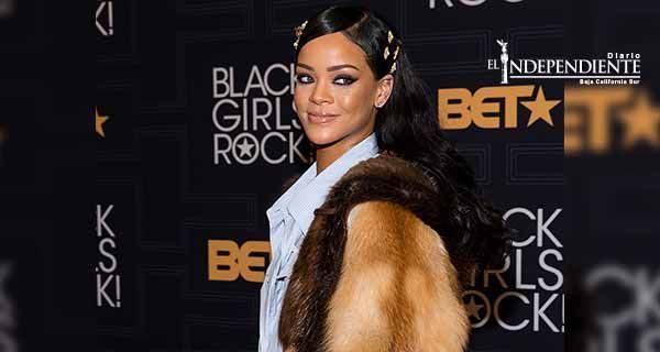 Rihanna rompe récord en YouTube Rihanna rompe récord en YouTube