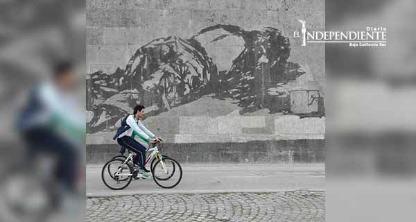 Kentridge rinde homenaje a Roma con grandes murales