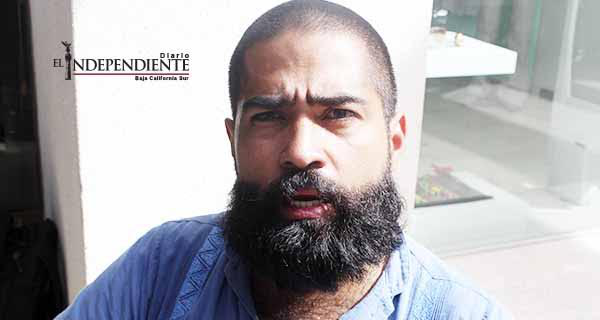 Colaborador de la Ley 3 de 3 reta a debatir al diputado Alfredo Zamora Colaborador de la Ley 3 de 3 reta a debatir al diputado Alfredo Zamora