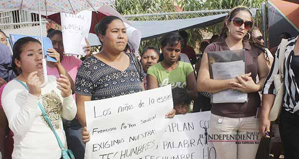 Alumnos de tres escuelas en SJC cumplen 10 días sin clases por toma de instalaciones