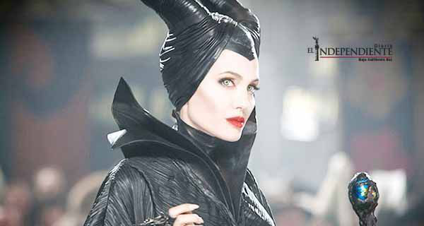 Angelina Jolie estará en la segunda parte de 'Maléfica' Angelina Jolie estará en la segunda parte de 'Maléfica'