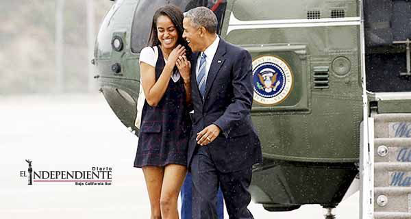 Malia Obama, la hija mayor del presidente de EU, estudiará en Harvad como sus padres Malia Obama, la hija mayor del presidente de EU, estudiará en Harvad como sus padres