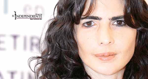 Ficción nutre al periodismo afirma Josefina Licitra Ficción nutre al periodismo afirma Josefina Licitra