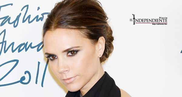 Victoria Beckham: ‘Me cerraban el micrófono en las Spice Girls’ Victoria Beckham: ‘Me cerraban el micrófono en las Spice Girls’