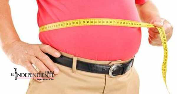 Dormir menos de seis horas provoca obesidad: investigador