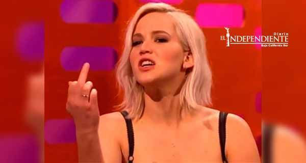 Jennifer Lawrence: 'Hey Trump, Fuck you' Jennifer Lawrence: 'Hey Trump, Fuck you'