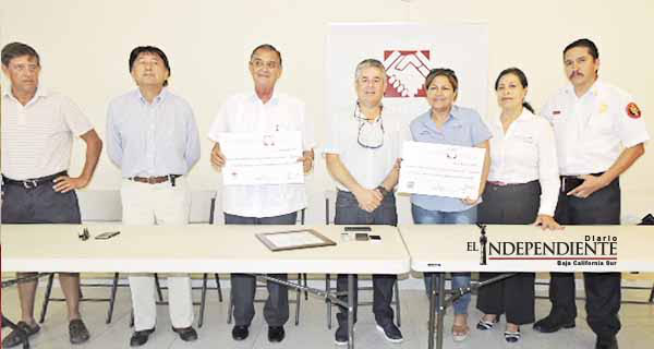 ADTI de Los Cabos dona 150 mil pesos a Cruz Roja y Bomberos de San José del Cabo