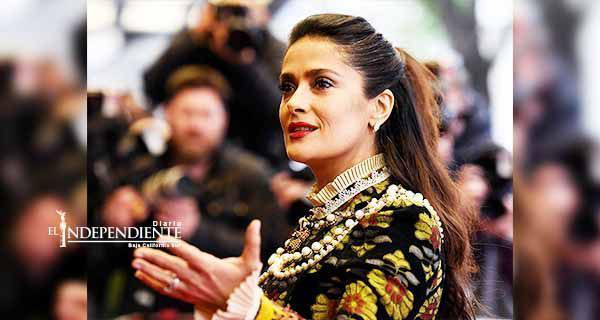 Salma Hayek se une a la nueva cinta de Eugenio Derbez Salma Hayek se une a la nueva cinta de Eugenio Derbez