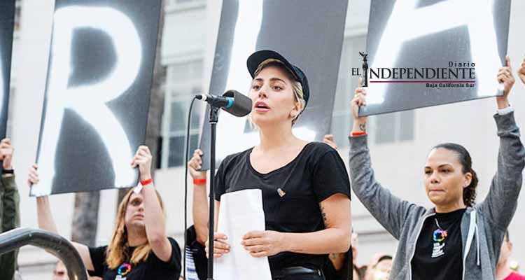 Lady Gaga llora por las víctimas de Orlando Lady Gaga llora por las víctimas de Orlando
