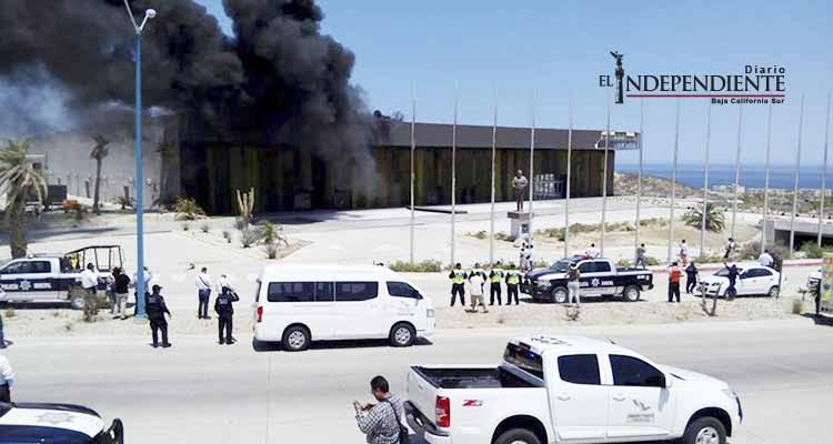 Incendio en CIC de Los Cabos fue provocado por un cortocircuito: bomberos