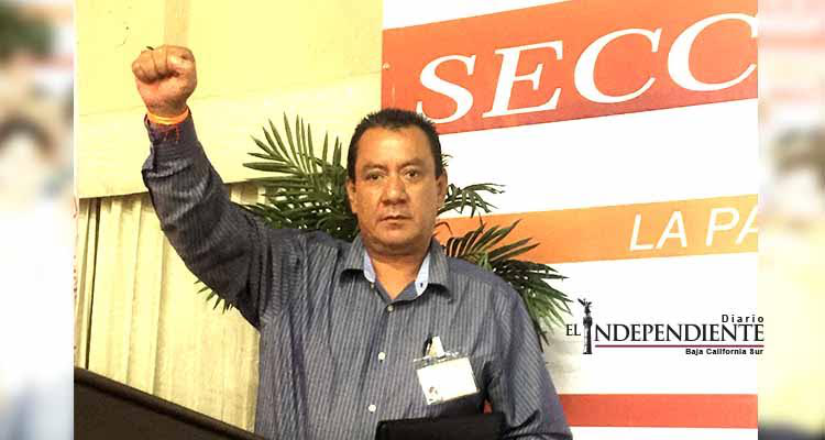 Rinde protesta Nicolás Gutiérrez como nuevo líder del SNTE en BCS Rinde protesta Nicolás Gutiérrez como nuevo líder del SNTE en BCS