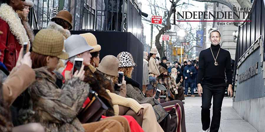 Marc Jacobs cierra la Semana de la Moda de NY en la calle