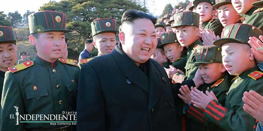 Líder norcoreano supervisó personalmente lanzamiento de misiles