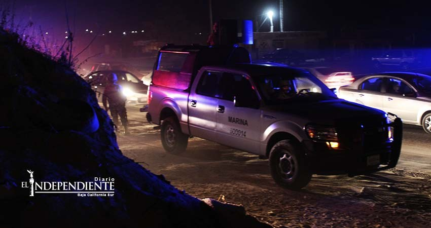 Abren fuego contra vehículo en vado de El Zacatal